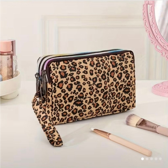 Unbranded Handbags - Women's Leopard Print Cosmetic Bag One Size Beige Brown